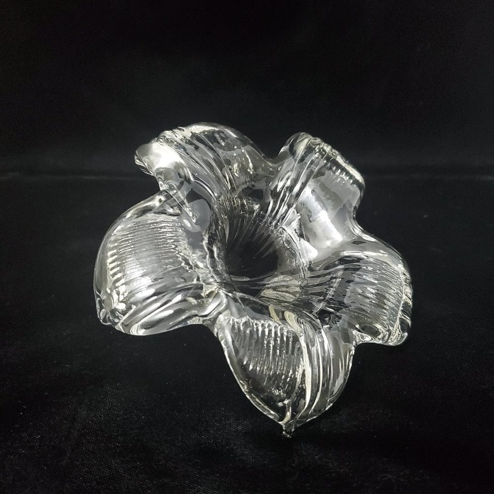 Vintage Two's Company Hand Blown Glass Lily Paperweight Clear